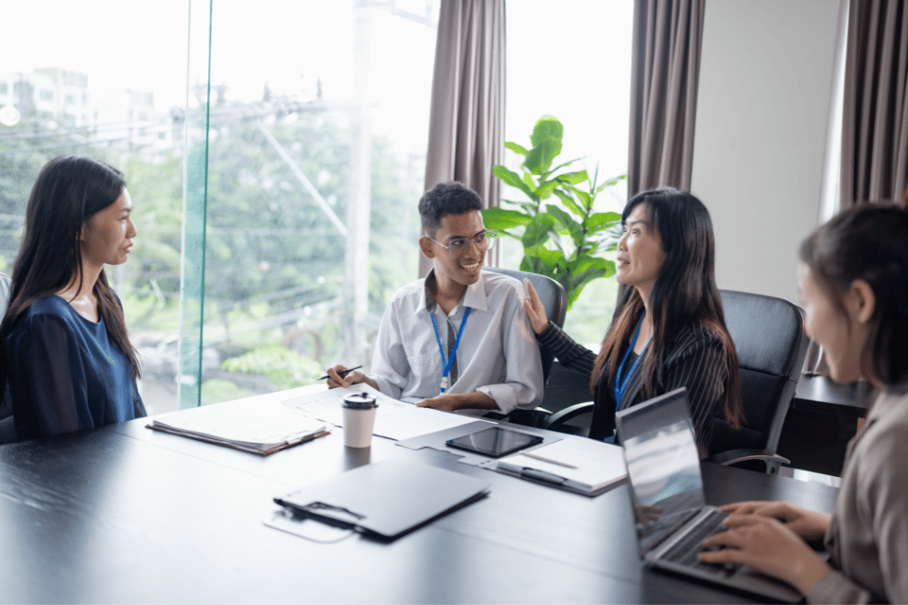learn human management with training in leadership and management
